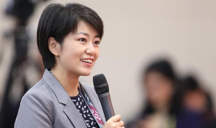 “《百岁之好，一言为定》今日高甜来袭 满满糖分爱满冬季”