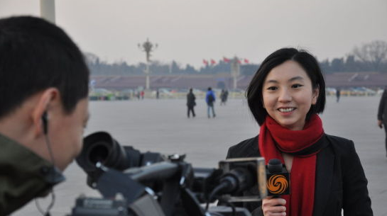 “马梦唯《恋爱吧食梦君》上线 演绎梦游精分少女”