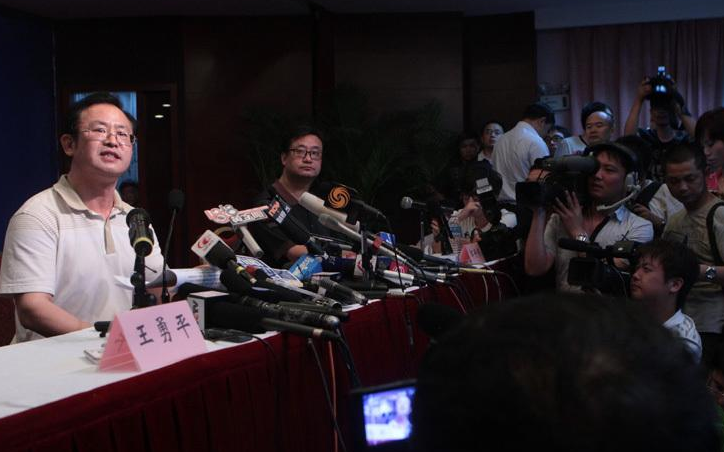 “徐冬冬互联网电影知名度整个网络第二，陈浩民第一？”