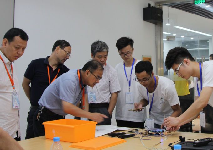 “汇聚100+智慧教室及1000+黑科技新品 智慧教育者不容错过的SmartShow 2020”