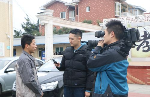 “拟邀杨超越黄明昊、范丞丞王安宇 小红书214独爱之夜阵容太牛了”